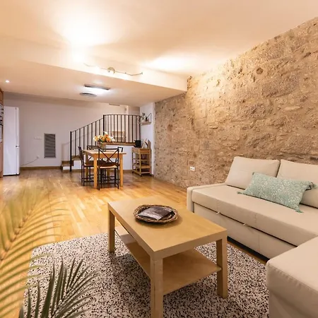 Bravissimo Pou Rodo, Authentic 1-bedroom Apartman *