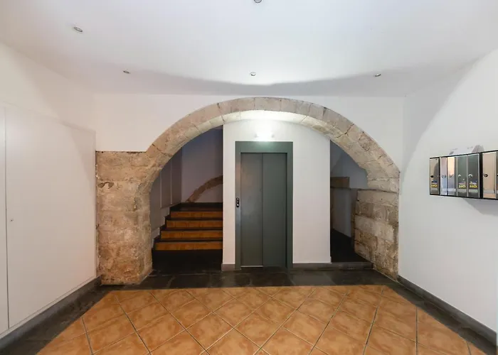 Lägenhet Bravissimo Pou Rodo, Authentic 1-bedroom Girona